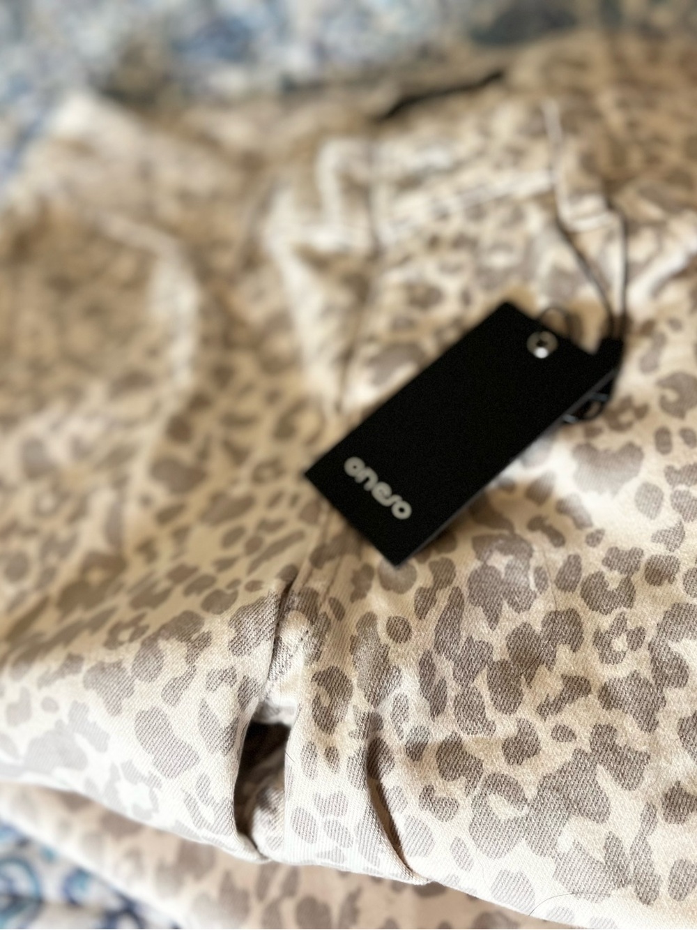 Oneso Women's Beige Animal Print Jeans